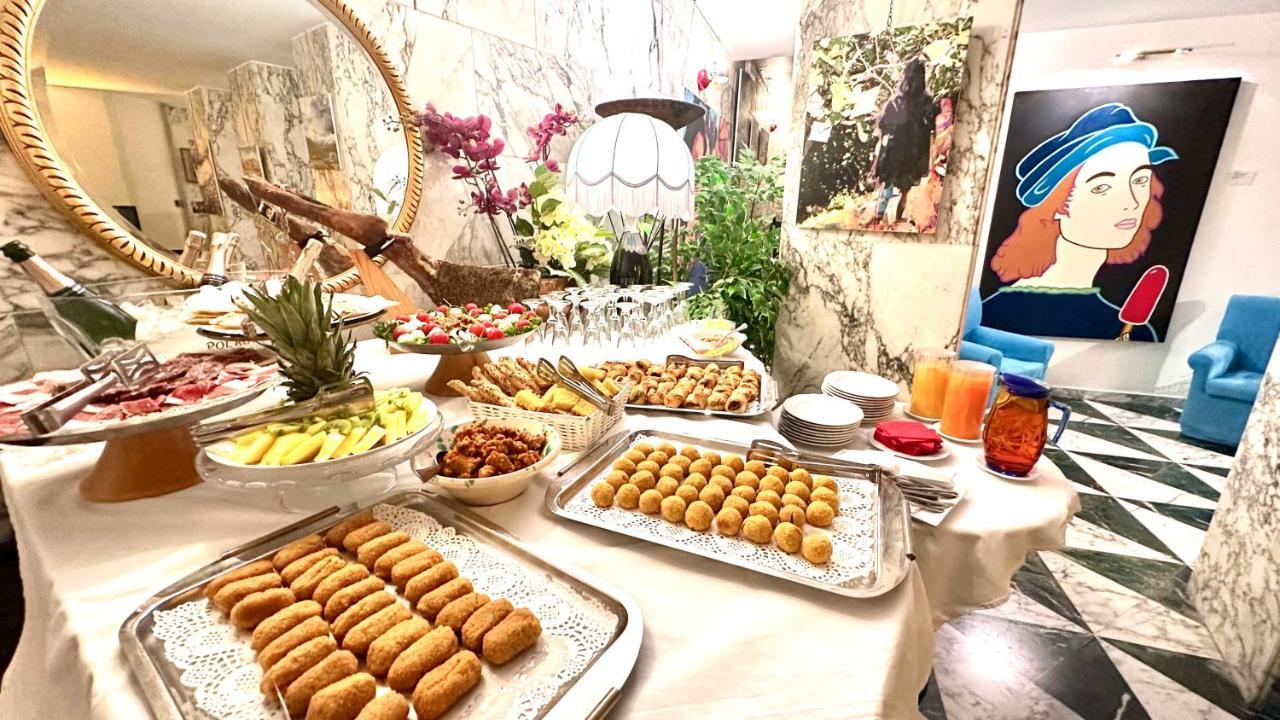 Albergo Hotel Raffaello Urbino Ngoại thất bức ảnh